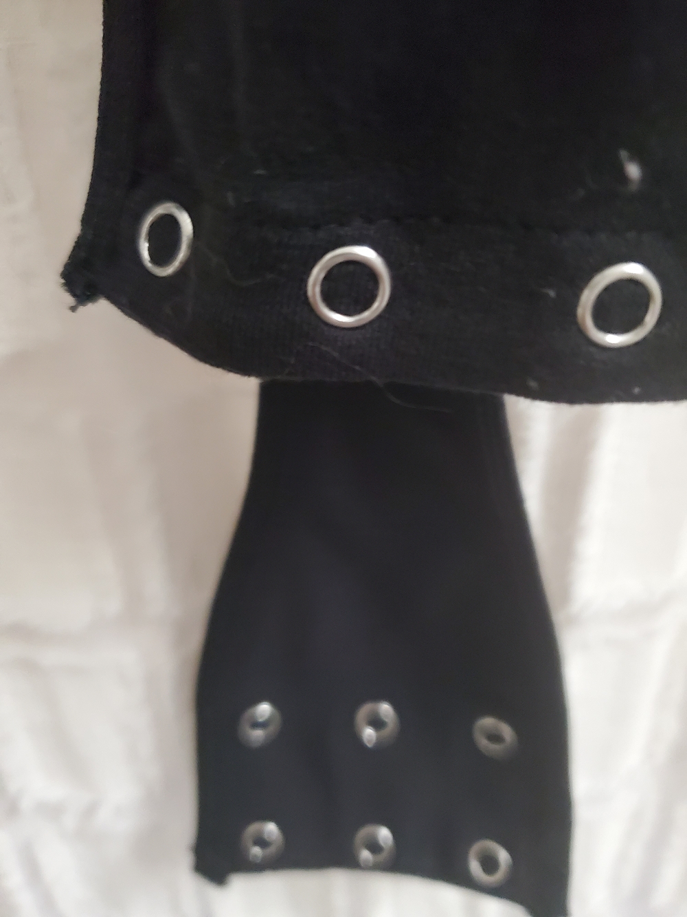 Yummie Black Long Sleeve Snap-Closure Bodysuit - Picture 6 of 8